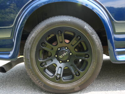 35K-Mile 2003 Chevrolet Express 1500 Conversion Van AWD Southern Comfort Package Photo Gallery — Photo 26