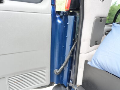 35K-Mile 2003 Chevrolet Express 1500 Conversion Van AWD Southern Comfort Package Photo Gallery — Photo 119