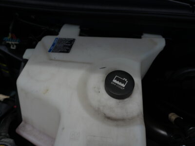 35K-Mile 2003 Chevrolet Express 1500 Conversion Van AWD Southern Comfort Package Photo Gallery — Photo 143