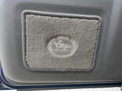 35K-Mile 2003 Chevrolet Express 1500 Conversion Van AWD Southern Comfort Package Photo Gallery — Photo 75