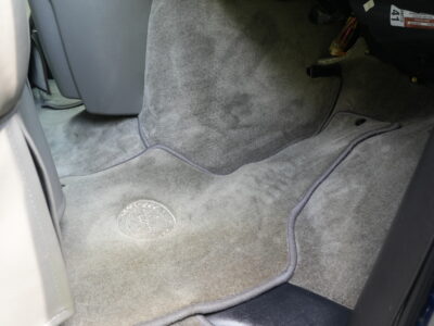 35K-Mile 2003 Chevrolet Express 1500 Conversion Van AWD Southern Comfort Package Photo Gallery — Photo 85