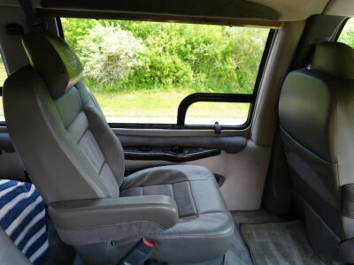 35K-Mile 2003 Chevrolet Express 1500 Conversion Van AWD Southern Comfort Package Photo Gallery — Photo 104