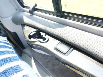 35K-Mile 2003 Chevrolet Express 1500 Conversion Van AWD Southern Comfort Package Photo Gallery — Photo 107