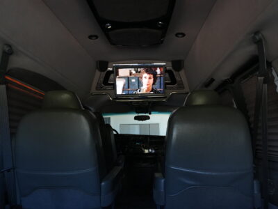 35K-Mile 2003 Chevrolet Express 1500 Conversion Van AWD Southern Comfort Package Photo Gallery — Photo 117