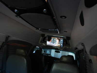 35K-Mile 2003 Chevrolet Express 1500 Conversion Van AWD Southern Comfort Package Photo Gallery — Photo 121