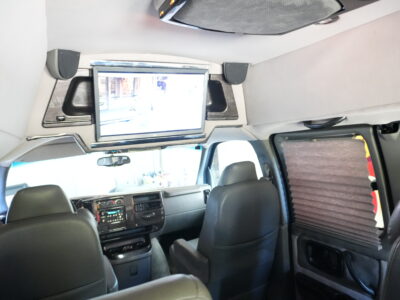 35K-Mile 2003 Chevrolet Express 1500 Conversion Van AWD Southern Comfort Package Photo Gallery — Photo 124