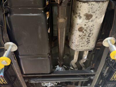 17K-Mile 1999 GMC Yukon 1500 4X4 Photo Gallery — Photo 215