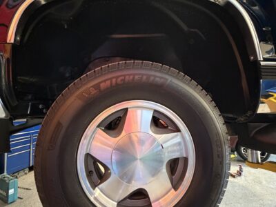 17K-Mile 1999 GMC Yukon 1500 4X4 Photo Gallery — Photo 191