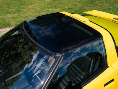 655-Mile 1991 Chevrolet Corvette ZR1 Photo Gallery — Photo 96