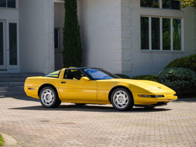 655-Mile 1991 Chevrolet Corvette ZR1 Photo Gallery — Photo 20