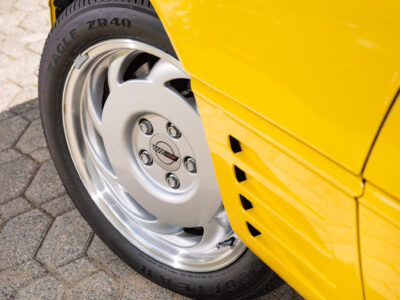 655-Mile 1991 Chevrolet Corvette ZR1 Photo Gallery — Photo 116