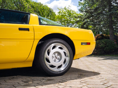 655-Mile 1991 Chevrolet Corvette ZR1 Photo Gallery — Photo 118