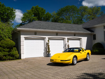 655-Mile 1991 Chevrolet Corvette ZR1 Photo Gallery — Photo 28
