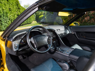 655-Mile 1991 Chevrolet Corvette ZR1 Photo Gallery — Photo 135