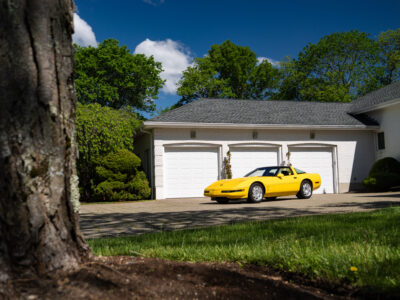 655-Mile 1991 Chevrolet Corvette ZR1 Photo Gallery — Photo 27