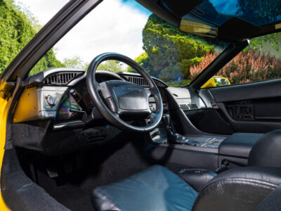 655-Mile 1991 Chevrolet Corvette ZR1 Photo Gallery — Photo 158
