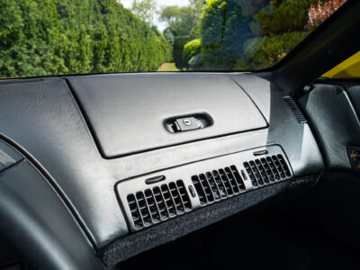 655-Mile 1991 Chevrolet Corvette ZR1 Photo Gallery — Photo 166
