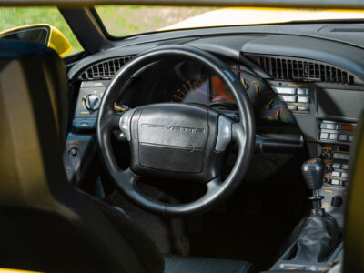 655-Mile 1991 Chevrolet Corvette ZR1 Photo Gallery — Photo 174