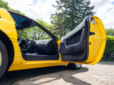 655-Mile 1991 Chevrolet Corvette ZR1 Photo Gallery — Photo 186
