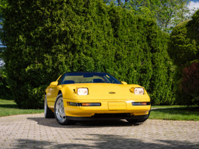 655-Mile 1991 Chevrolet Corvette ZR1 Photo Gallery — Photo 12