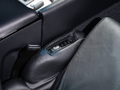 655-Mile 1991 Chevrolet Corvette ZR1 Photo Gallery — Photo 203