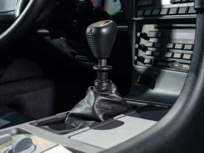 655-Mile 1991 Chevrolet Corvette ZR1 Photo Gallery — Photo 211