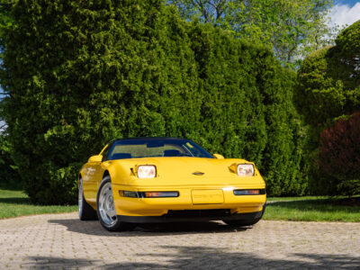 655-Mile 1991 Chevrolet Corvette ZR1 Photo Gallery — Photo 13