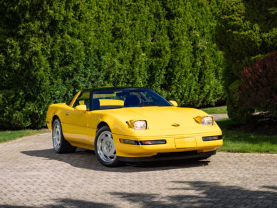 655-Mile 1991 Chevrolet Corvette ZR1 Photo Gallery — Photo 1