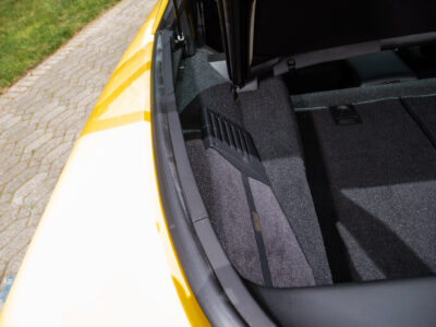 655-Mile 1991 Chevrolet Corvette ZR1 Photo Gallery — Photo 256
