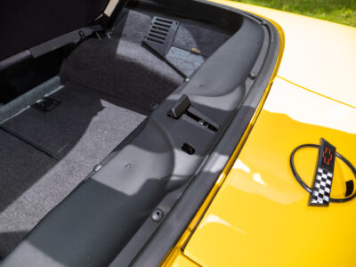 655-Mile 1991 Chevrolet Corvette ZR1 Photo Gallery — Photo 258