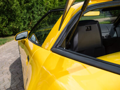 655-Mile 1991 Chevrolet Corvette ZR1 Photo Gallery — Photo 260
