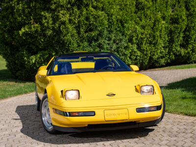 655-Mile 1991 Chevrolet Corvette ZR1 Photo Gallery — Photo 6