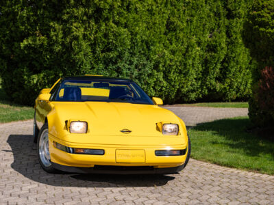 655-Mile 1991 Chevrolet Corvette ZR1 Photo Gallery — Photo 5