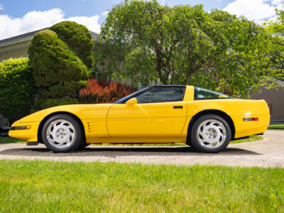 655-Mile 1991 Chevrolet Corvette ZR1 Photo Gallery — Photo 36