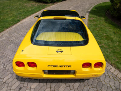 655-Mile 1991 Chevrolet Corvette ZR1 Photo Gallery — Photo 40