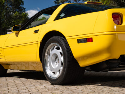 655-Mile 1991 Chevrolet Corvette ZR1 Photo Gallery — Photo 48