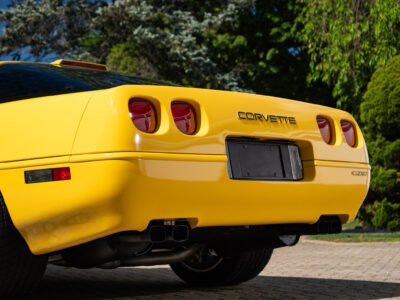 655-Mile 1991 Chevrolet Corvette ZR1 Photo Gallery — Photo 49