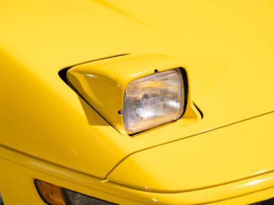 655-Mile 1991 Chevrolet Corvette ZR1 Photo Gallery — Photo 56