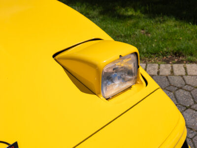 655-Mile 1991 Chevrolet Corvette ZR1 Photo Gallery — Photo 63