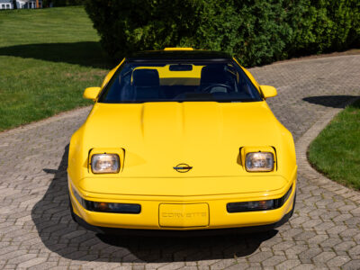 655-Mile 1991 Chevrolet Corvette ZR1 Photo Gallery — Photo 67