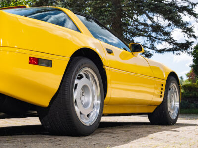655-Mile 1991 Chevrolet Corvette ZR1 Photo Gallery — Photo 71