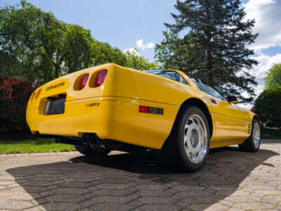 655-Mile 1991 Chevrolet Corvette ZR1 Photo Gallery — Photo 74