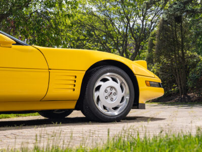655-Mile 1991 Chevrolet Corvette ZR1 Photo Gallery — Photo 85