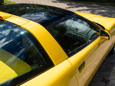 655-Mile 1991 Chevrolet Corvette ZR1 Photo Gallery — Photo 91