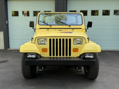 18K-Mile 1989 Jeep Wrangler Islander Photo Gallery — Photo 6