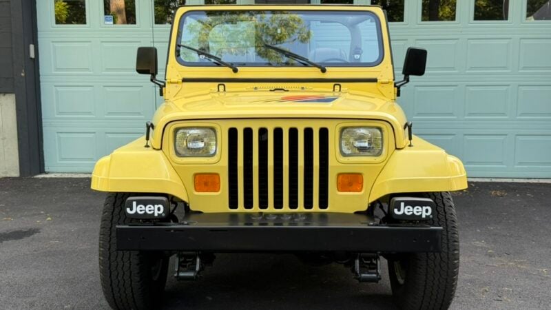 18K-Mile 1989 Jeep Wrangler Islander