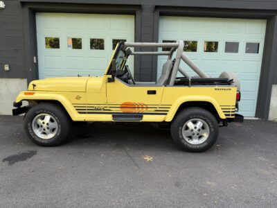 18K-Mile 1989 Jeep Wrangler Islander Photo Gallery — Photo 12