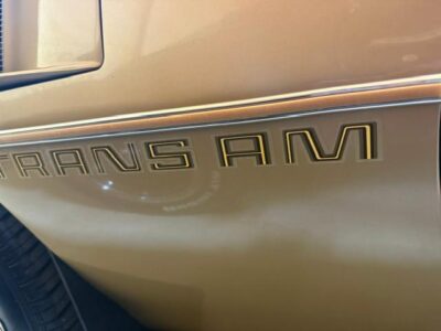 26K-Mile 1978 Pontiac Trans Am W72 400 4 Speed Photo Gallery — Photo 35