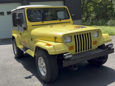 18K-Mile 1989 Jeep Wrangler Islander Photo Gallery — Photo 84