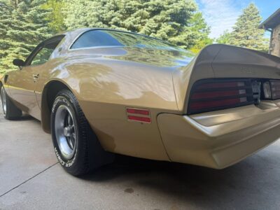 26K-Mile 1978 Pontiac Trans Am W72 400 4 Speed Photo Gallery — Photo 11